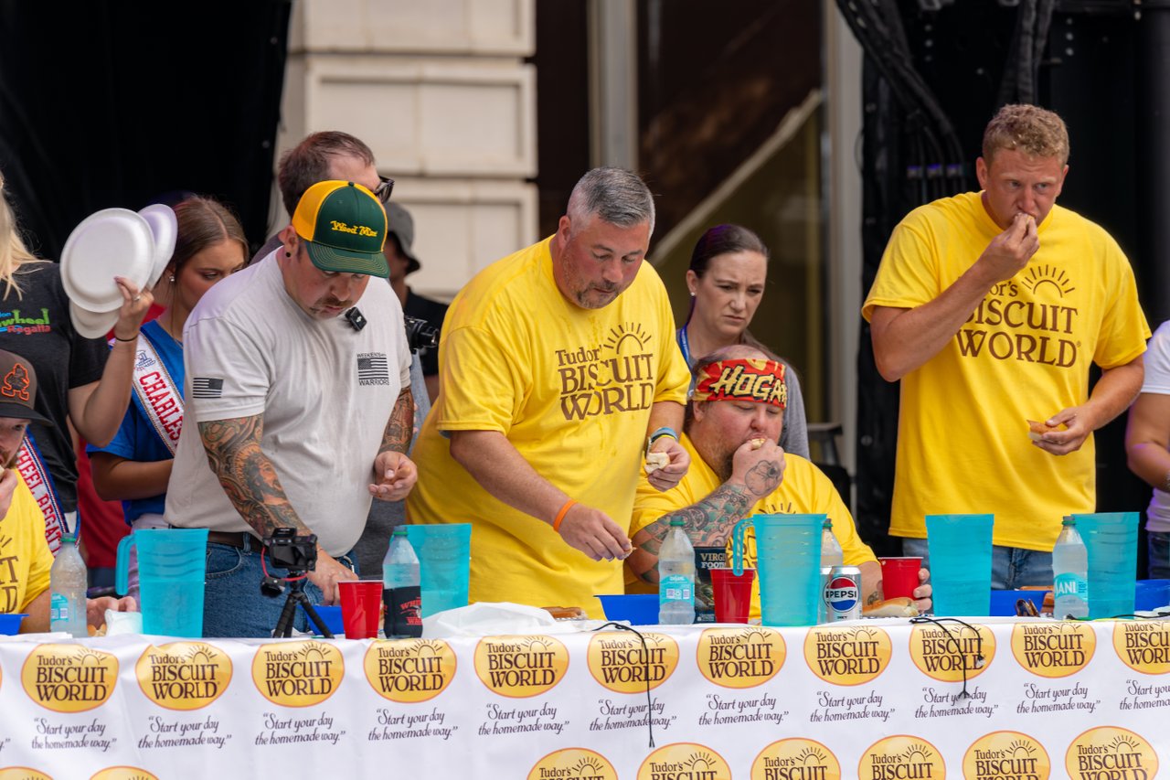 register-charleston-sternwheel-regatta